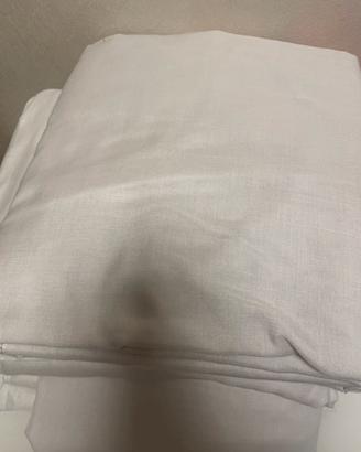 Tenda bianco sporco con fettuccia e ganci