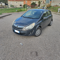 Opel corsa 1.2 5 porte