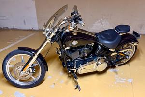 Harley Davidson Rocker C permuto con  Softail ecc