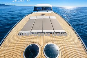 Baia Azzurra 63 refitting recente