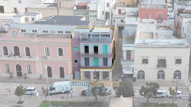 Immobile indipendente con area solare vista mare