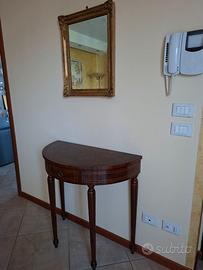 Console in legno e specchio di antiquariato