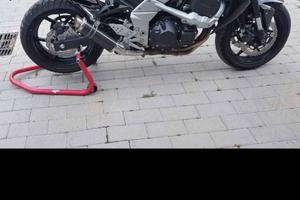 Kawasaki z 750 anno 2010