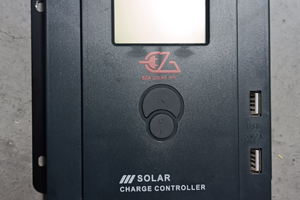 Regolatore di corrente pannelli solari