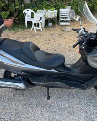 Suzuki burgman 400