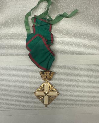 Militaria