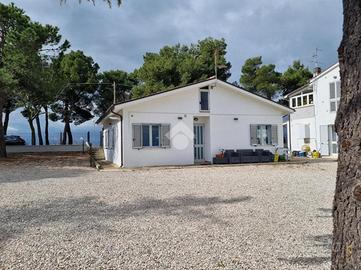 CASA INDIPENDENTE A CASTELLALTO