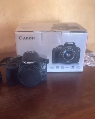 Canon EOS 100D (Solo Corpo)  Reflex ultra-compatta