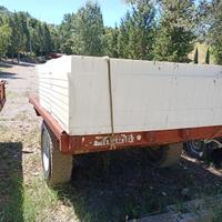 Carrello rimorchio agricolo