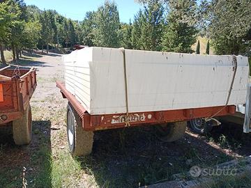 Carrello rimorchio agricolo