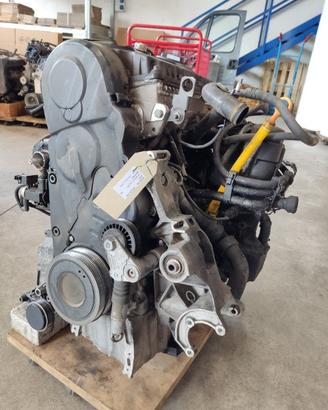Motore AUDI A4 1900cc TDI del 2002