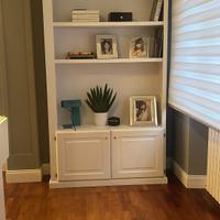 Libreria in legno bianca