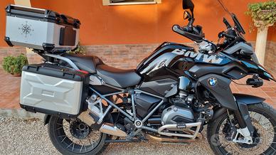 BMW R 1200 GS  Black Triple  2016