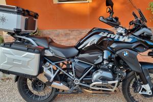 BMW R 1200 GS  Black Triple  2016
