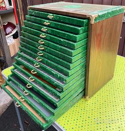 Mobiletto Portagioie a cassettini