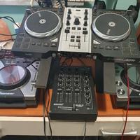 lettori pioneer mp3 cdj 400 piu mixer e serato