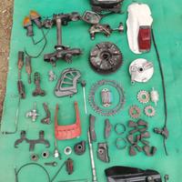 Pezzi di ricambio vari Honda XL e Suzuki DR 