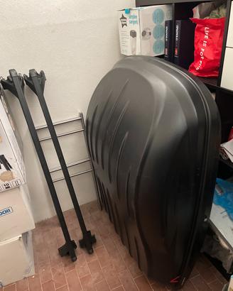 Baule auto e staffe portapacchi