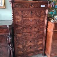 Secretaire con segreto