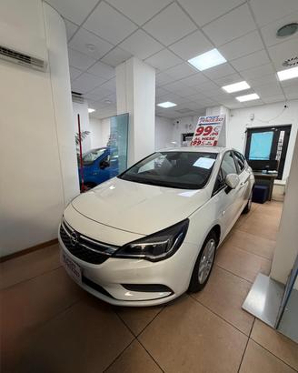 Opel Astra Sports