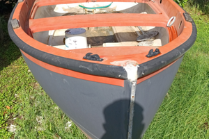 Gozzo in vetroresina