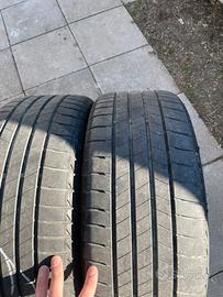 Pneumatici 225/40R19 Bridgestone