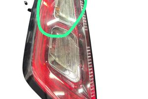 STOP FANALE POSTERIORE SINISTRO FIAT Punto EVO (09