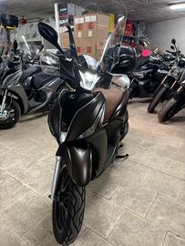 Kymco People 150i Scooter