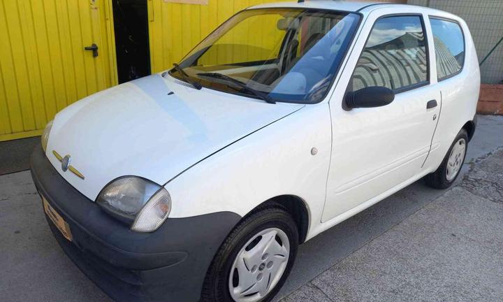 FIAT 600 ANNIVERSARY 1.1i NEOPATENTATI