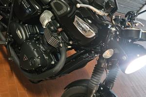 Bonneville t100 black 