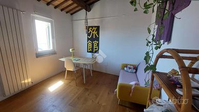 2 LOCALI A PERUGIA