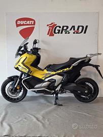 Honda X-ADV 750 Anno 2025 Km 8451
