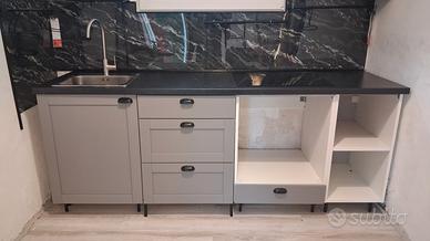 Cucina ENHET Ikea  + piano induzione MAI  ACCESO
