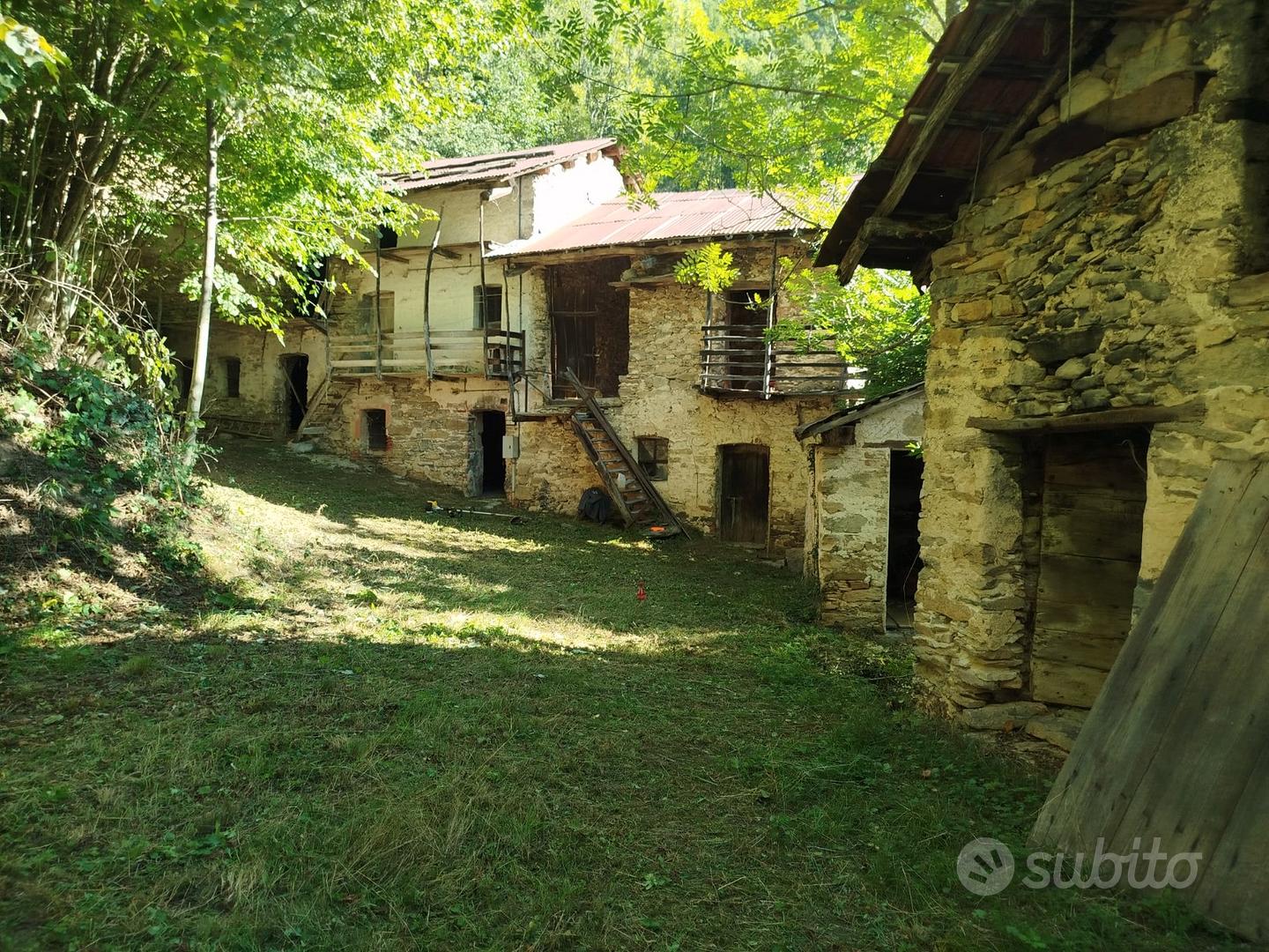 Rustico con terreno - Vista 3