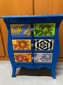 Mobiletto 3 cassetti dipinto a mano