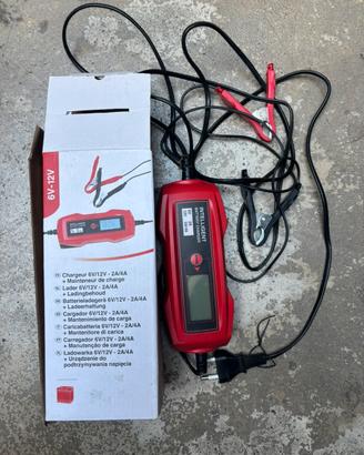 Caricabatteria + mantenitore di carica 6V/12V 2A/4