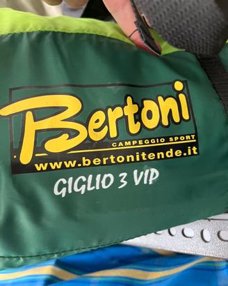 Bertoni spazio 4 e giglio 3 vip