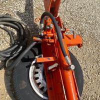 Carica presse idraulico