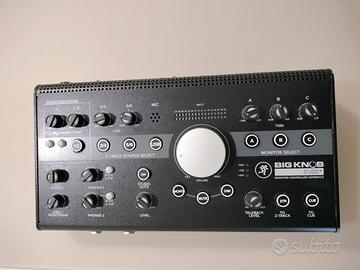 makie big knob studio 