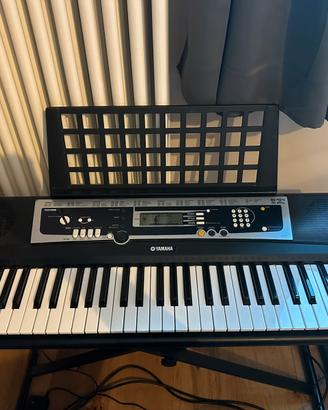 Tastiera pianoforte Yamaha ypt210