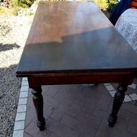 tavolo in noce nazionale 