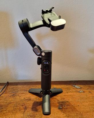 Stabilizzatore gimbal AOCHUAN Smart XE