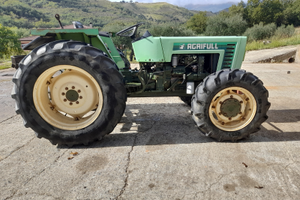 Trattore agricolo fiat Agrifull