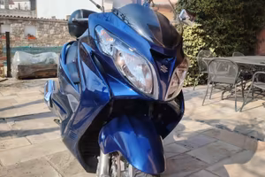 Suzuki BURGMAN 400 AN