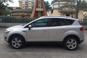 FORD KUGA 4x4