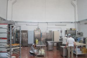 Forno pasticceria imola laboratorio parcheggio