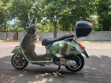 Vespa gts 300