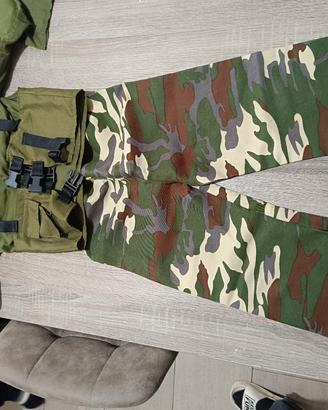 vestito carnevale militare età 7/8 anni 