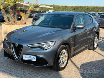 Alfa Stelvio 2.2 160 CV AT8 RWD Super + Palette