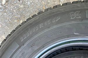 Michelin Agilis Camping 225/75 R16 CP 116Q